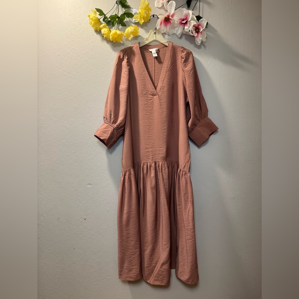 H&M Dusty Rose Maxi Dress with V-Neck - Picture 1 of 11